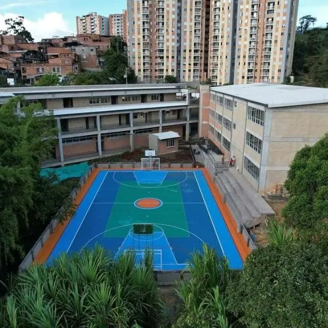 I.E San Vicente Alto de las Flores